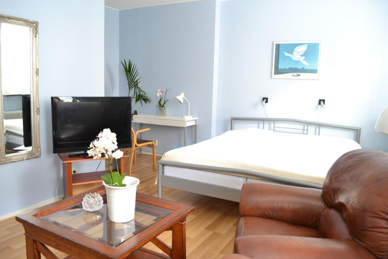 Hotell City Хеслехольм Экстерьер фото